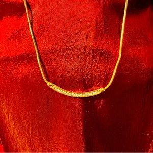 Vintage 90's Gold Tone Avon Necklace